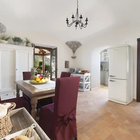 Villa - Ambra *